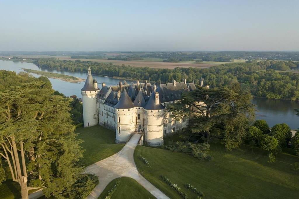 AMALOUYSE Chambre de charme au cœur des châteaux de la Loire Montlouis-sur-Loire Exterior foto